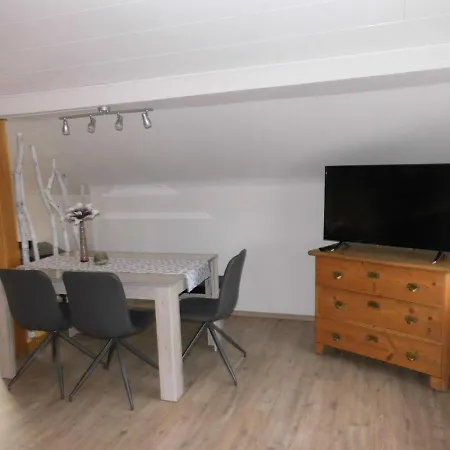 Ferienwohnung Elgas Apartment *